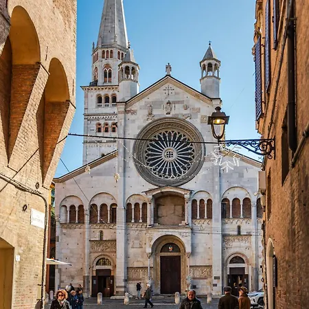 L'affaccio - Radici Modenesi * Modena